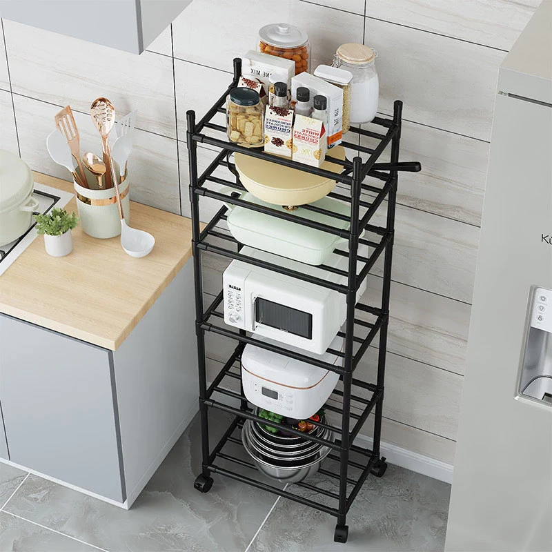 Estante de chão compacta organizando utensílios e objetos domésticos